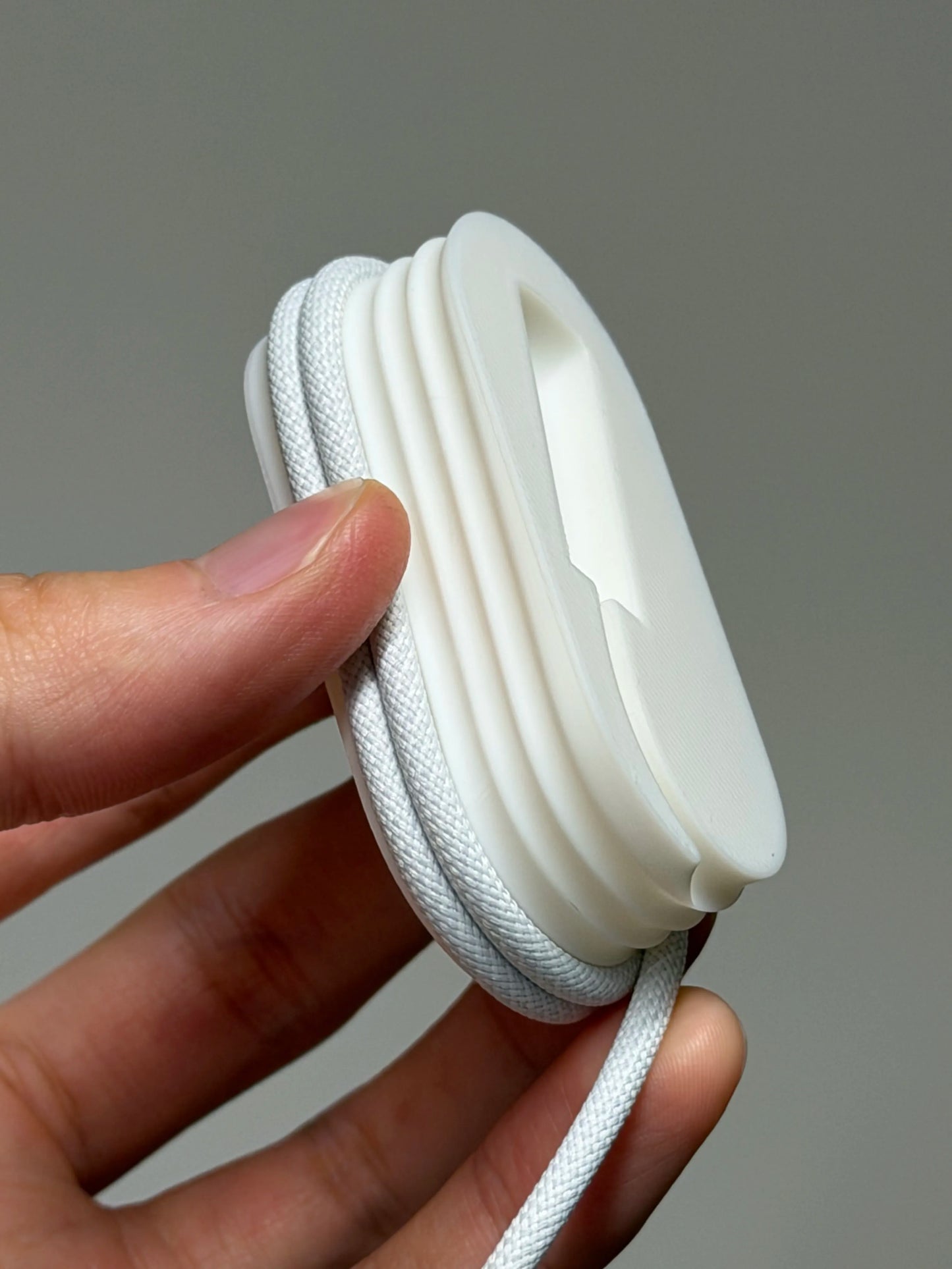 Apple c to c 1m cable organizer