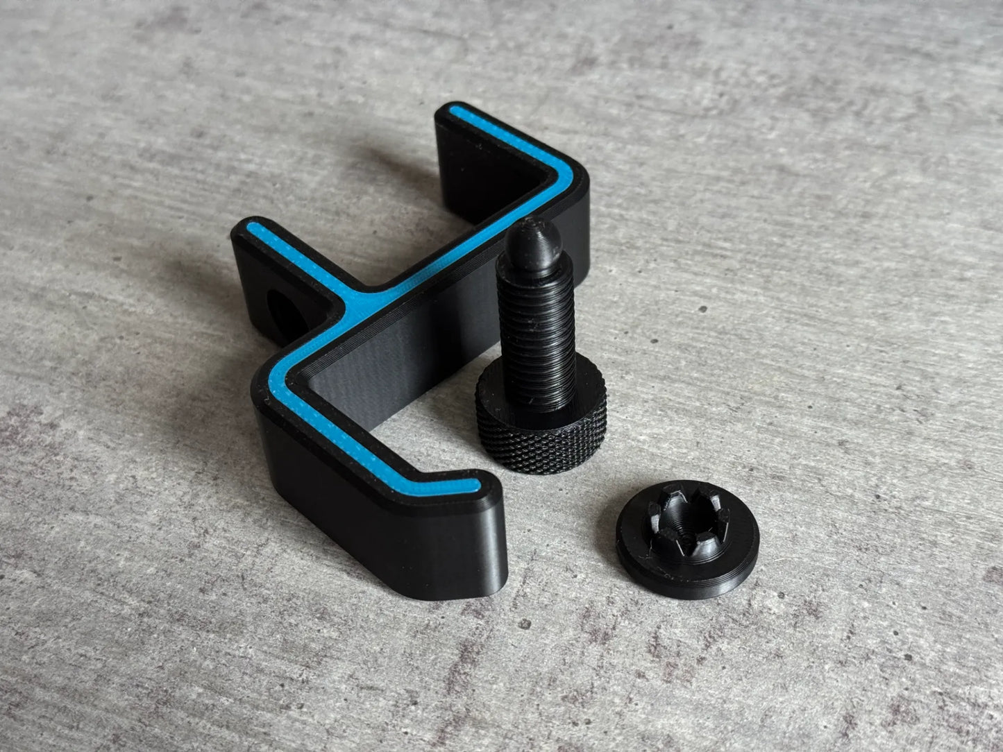 Simple Headphone Hook