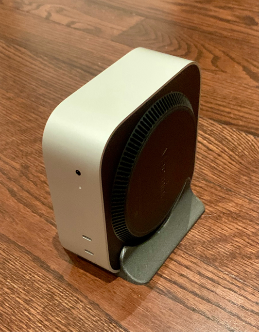 Mac mini stand !!