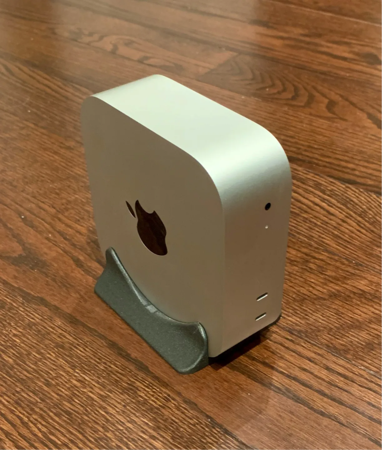 Mac mini stand !!