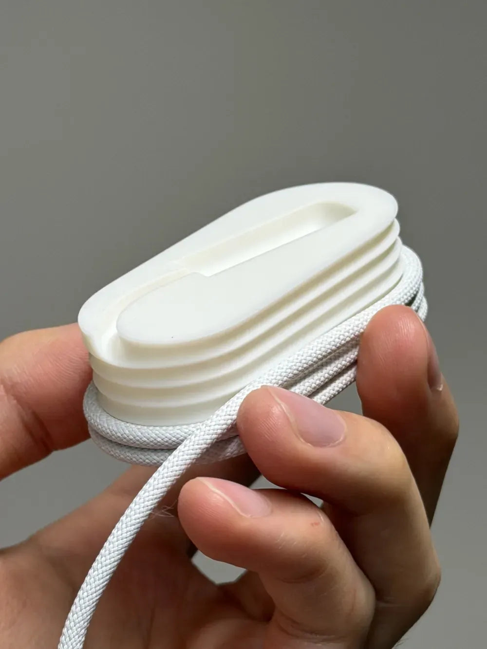 Apple c to c 1m cable organizer
