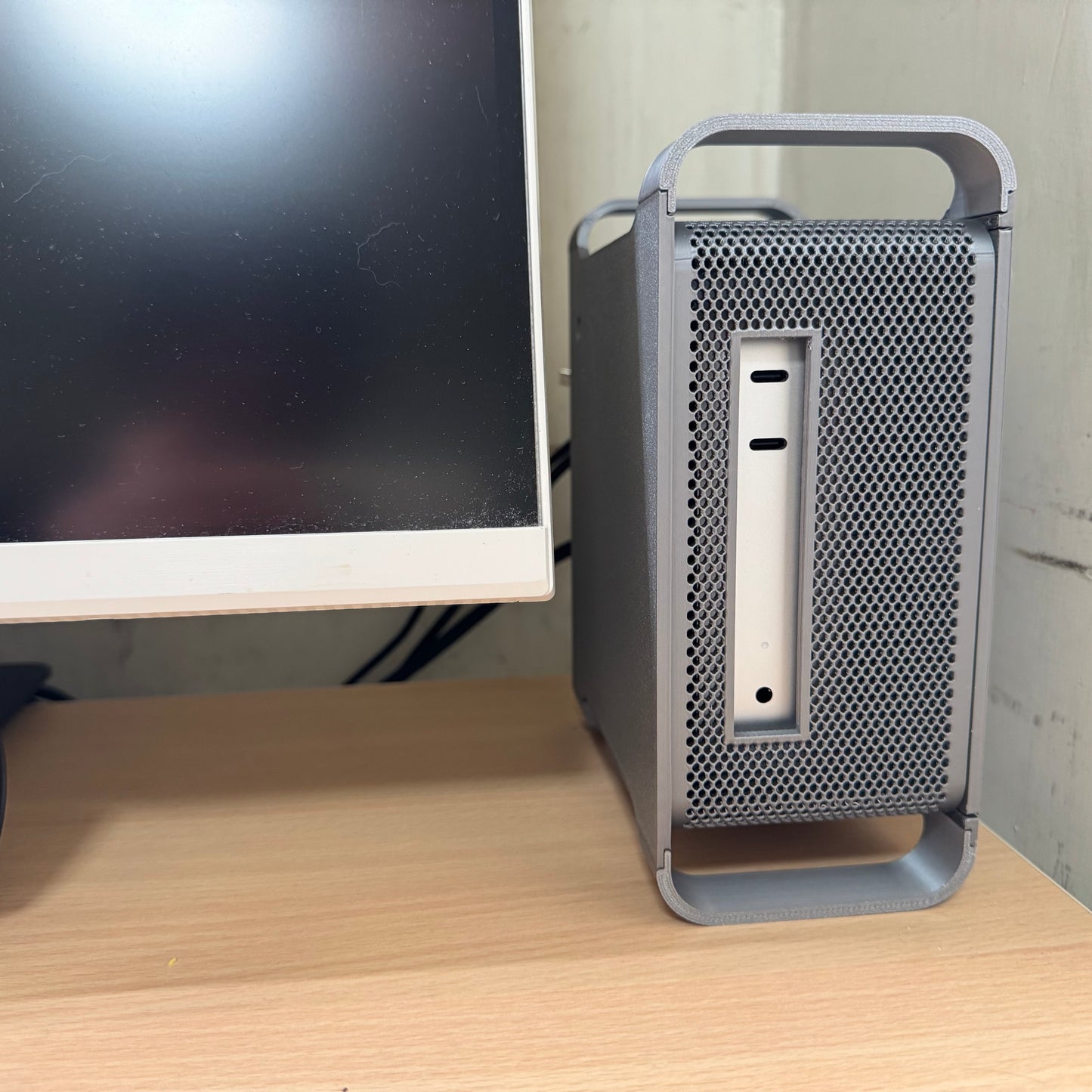 Mac mini stand