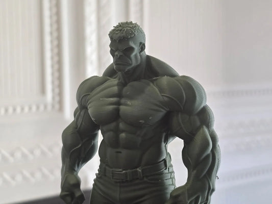 The Incredible Hulk – High-Detail Statue